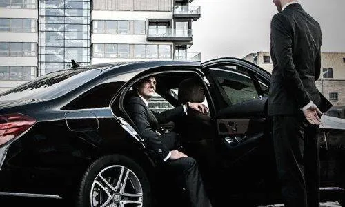 chauffeur driven car hire